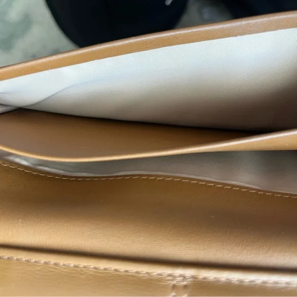 Y2K Coach Brown and Tan Signature Wallet - Picture 6 of 15